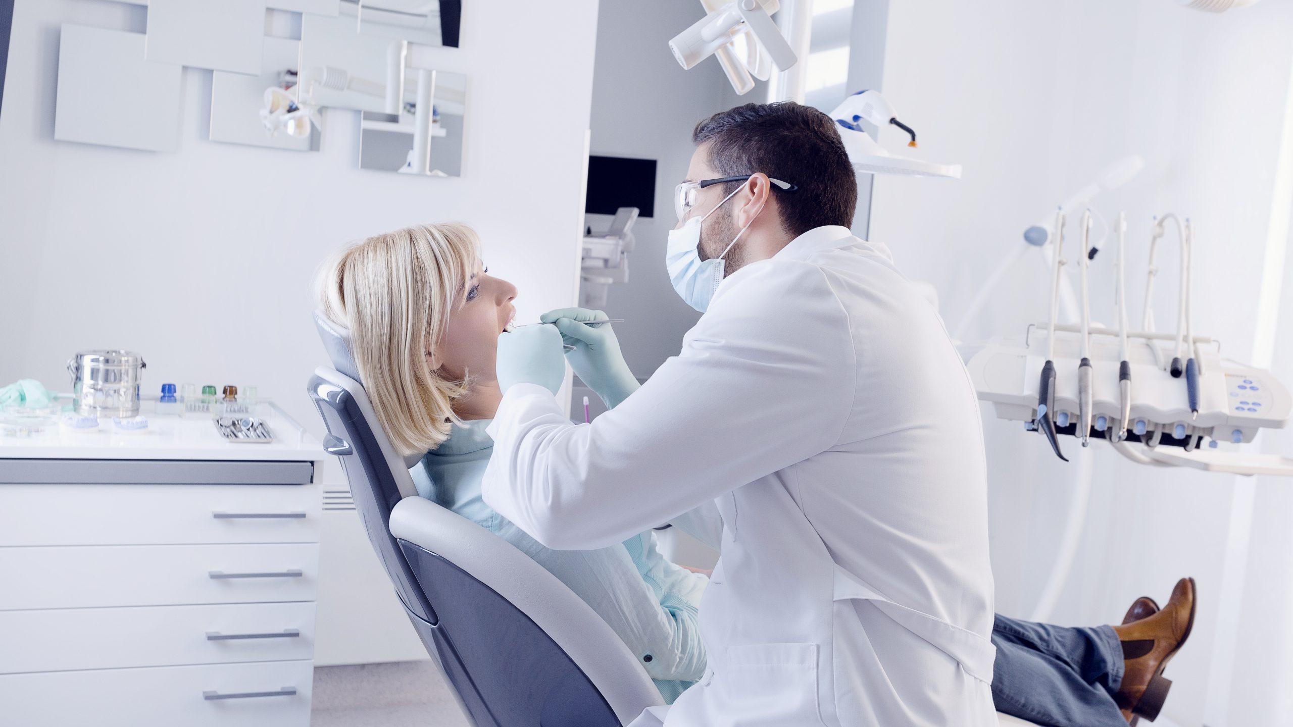 Dentist in Algoma, WI